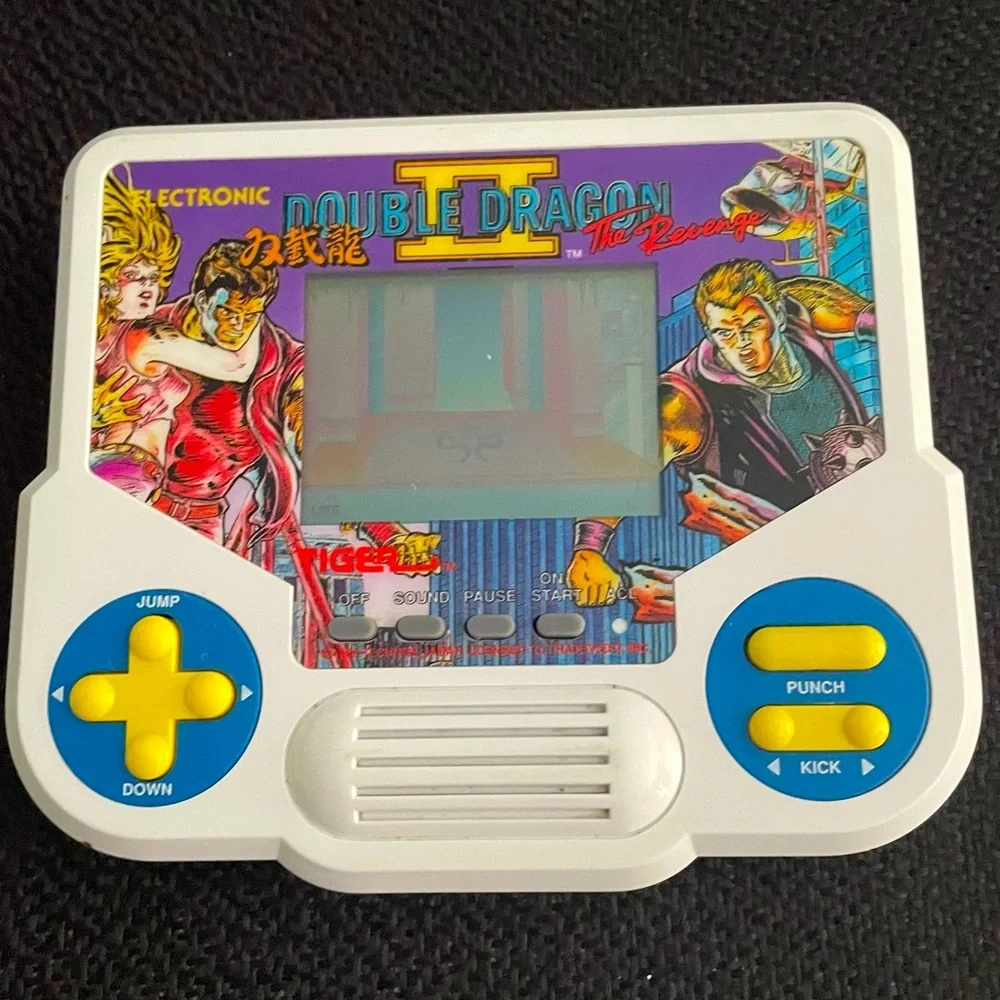 VTG 1988 Tiger Double Dragon II/ The Revenge hand held electronic game